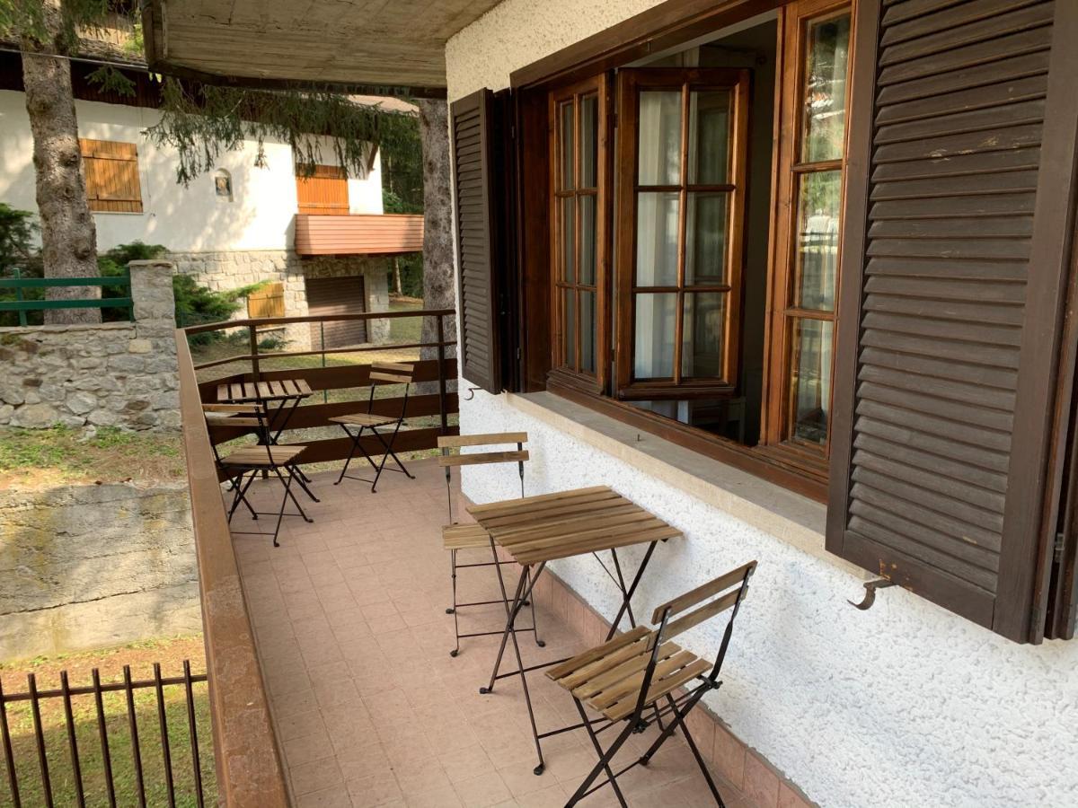 Blue Mountain Apartment ปอนเตดีเลโญ ภายนอก รูปภาพ